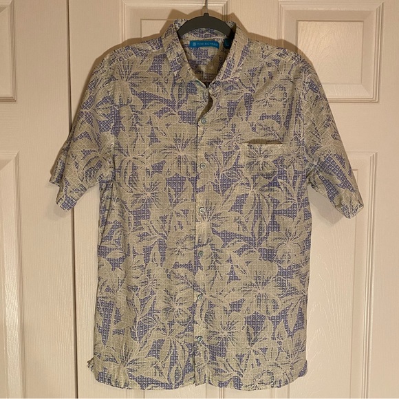 Medium Hawaiian Shirt (Tori Richard) - Picture 1 of 1